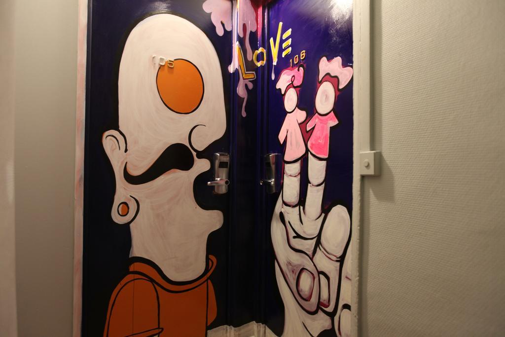 Hostel Woodstock Montmartre By Hiphophostels *