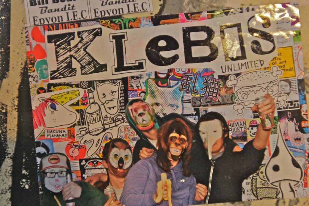 Woodstock Montmartre By Hiphophostels *