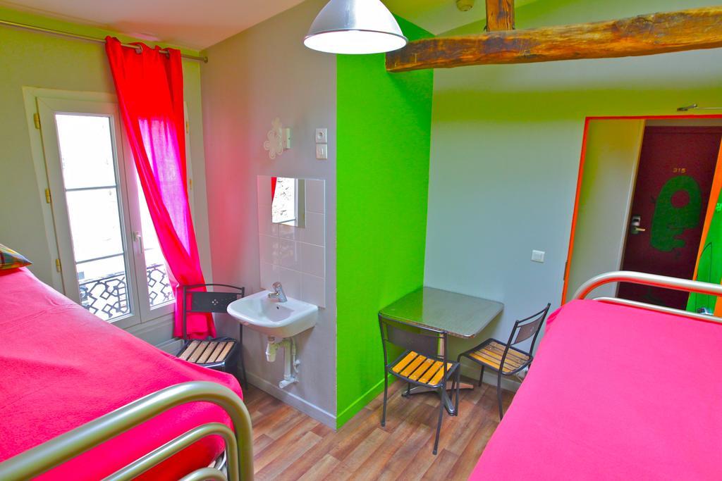 Woodstock Montmartre By Hiphophostels