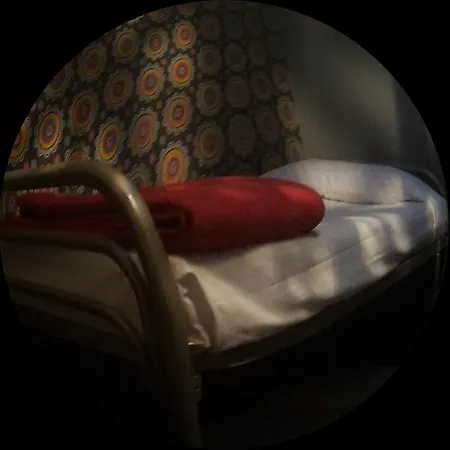 Hostel Woodstock Montmartre By Hiphophostels *