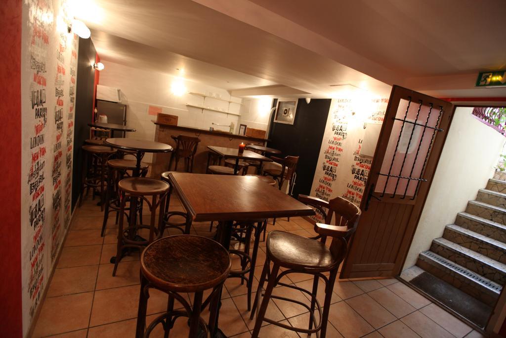 Woodstock Montmartre By Hiphophostels *