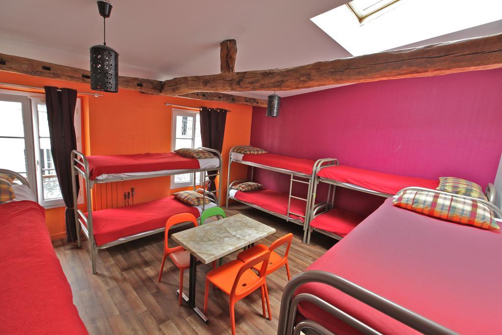 Woodstock Montmartre By Hiphophostels Parigi